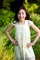 The Valencia Fam Grad Pic 2025